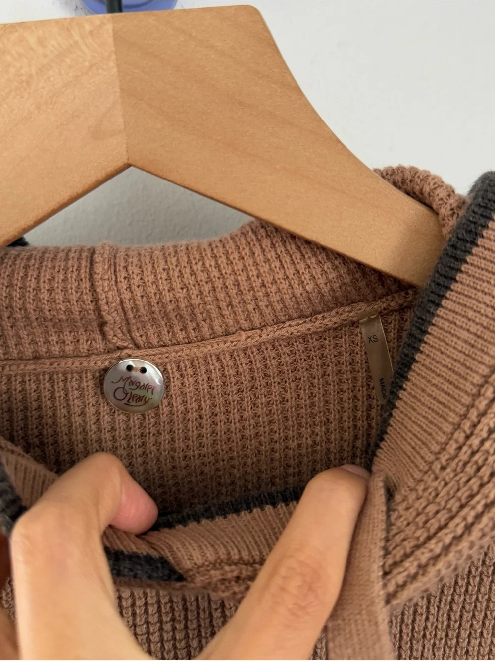 Margaret O'Leary XS Waffle Knit Hoodie Pullover Tan Camel Lounge Comfy